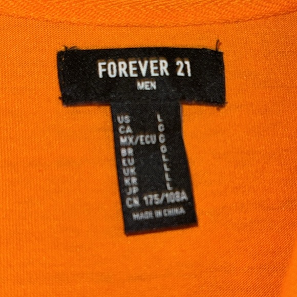 Halloween ghost T-shirt - Picture 3 of 3